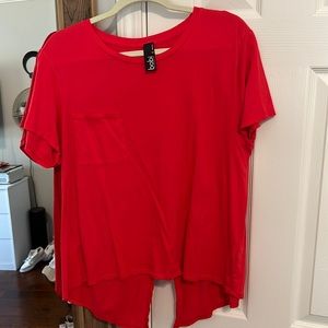 Bobi tee with open back
